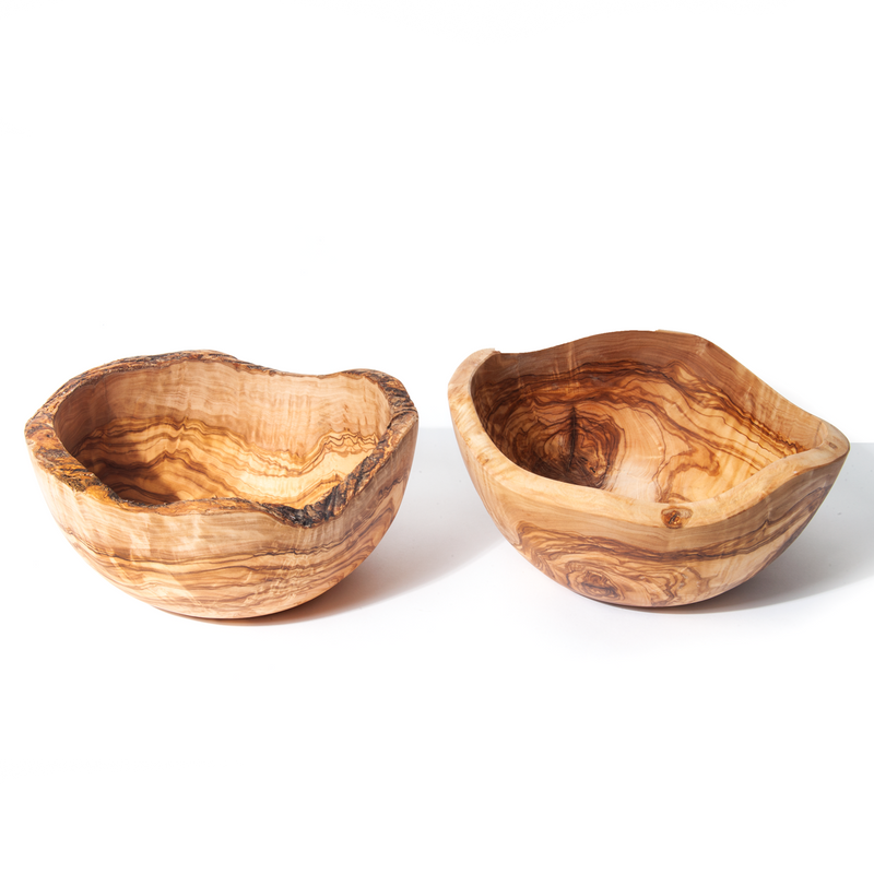 Nardelli Rustic Olive Wood Salad Bowl with Exposed Tree Bark Rim